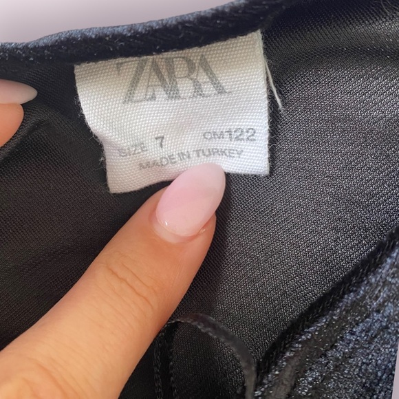 Zara velvet matching set for 7 year old girl - Picture 3 of 6